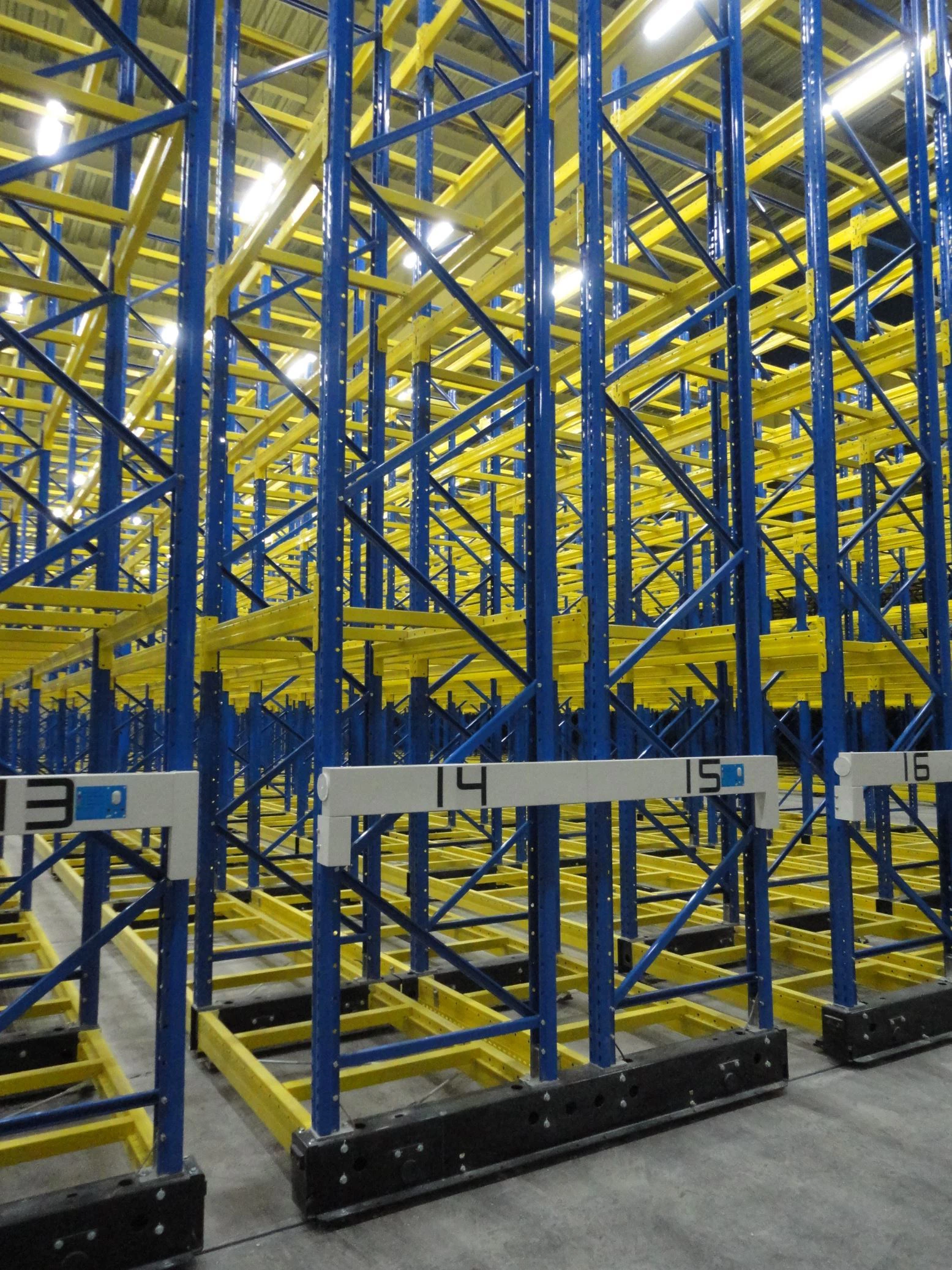 Var är det elektriska mobila racksystemet tillämpligt?